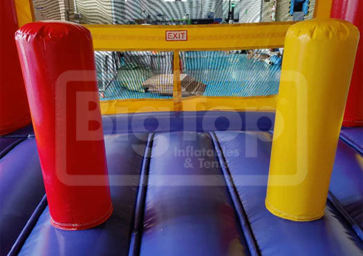 Outdoor kids castle bounce house for backyard parties